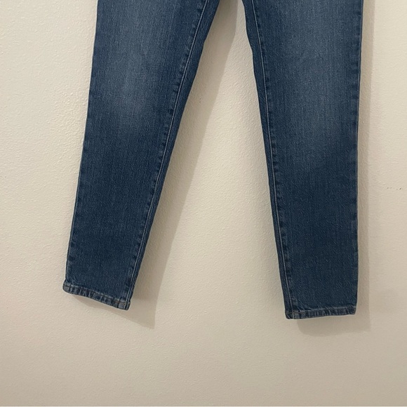BDG by Urban Outfitters NWT Mid-Rise Skinny Denim Jeans Size 24 Medium Wash - Picture 6 of 6
